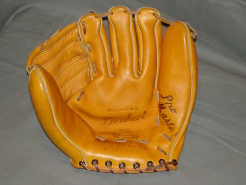 Bobby Richardson Denkert G84 Front